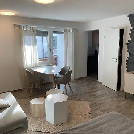 Studio Renove A Apartment *